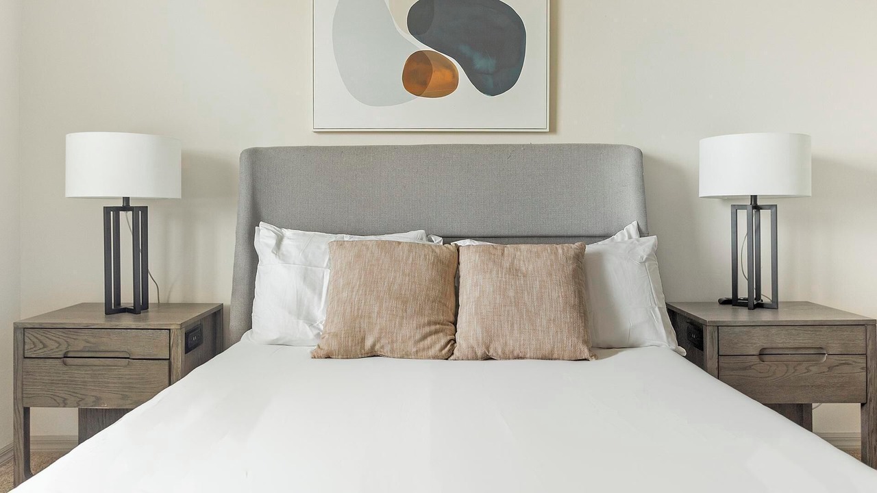 Photo of Bedroom in Eastwood Village