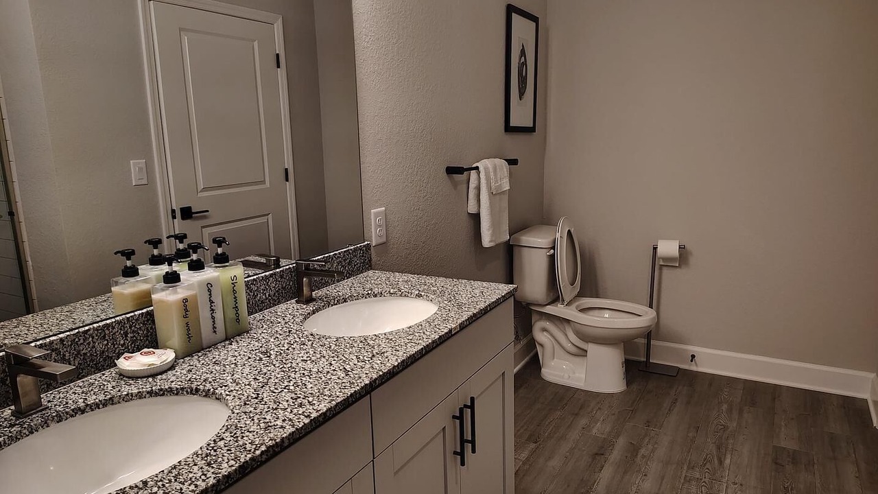 Photo of Bathroom in Newberry