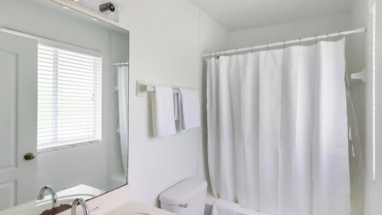 Photo of Bathroom in Homestead