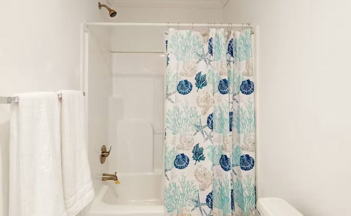 Photo of Bathroom in Taylor Creek