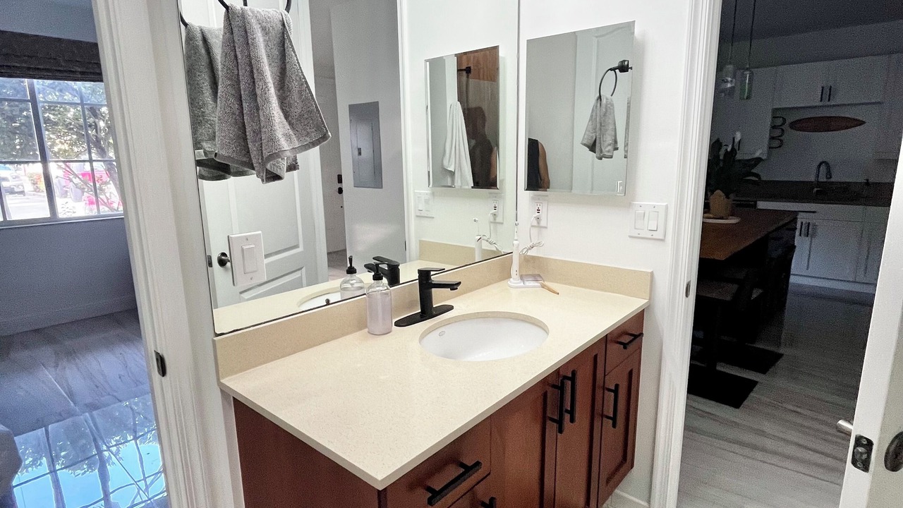 Photo of Bathroom in Sailboat Bend