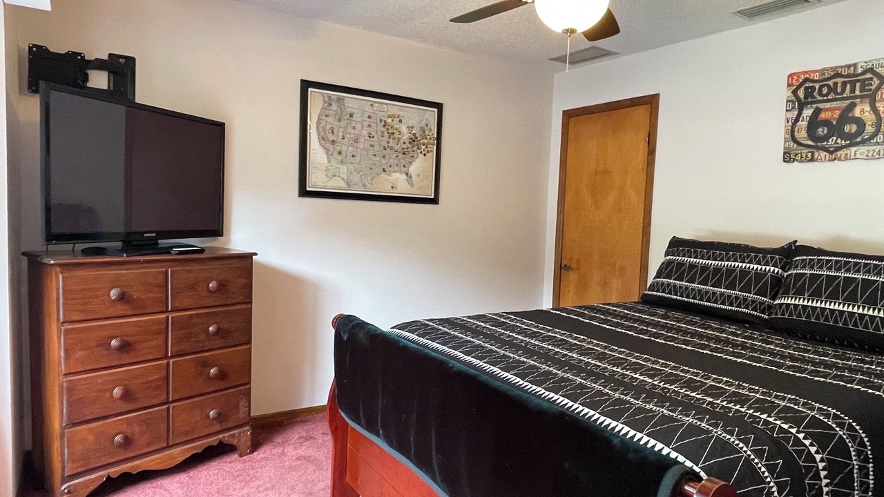Photo of Bedroom in Seminole Woods