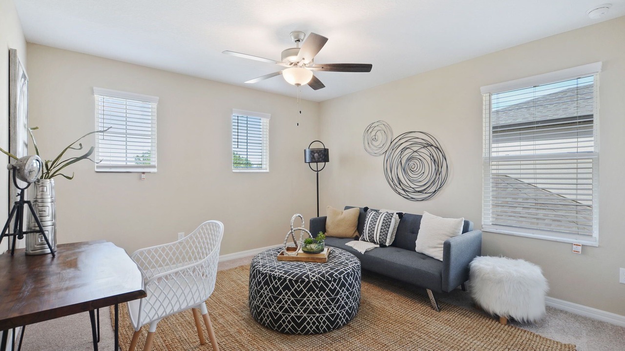 Photo of Livingroom in Wesley Chapel South