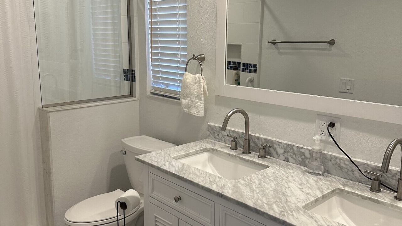 Photo of Bathroom in Flor-a-mar