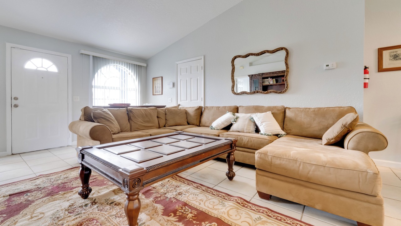 Photo of Livingroom in Poinciana