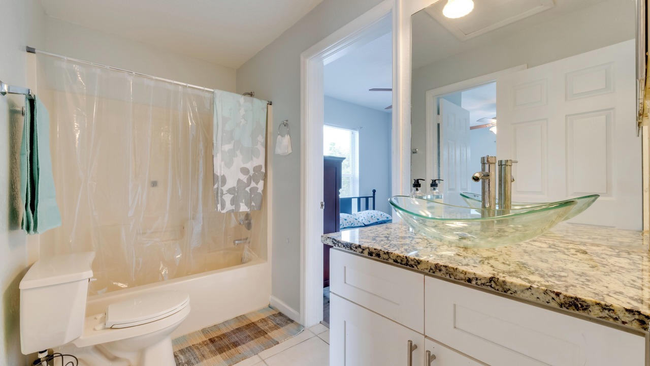 Photo of Bathroom in Poinciana