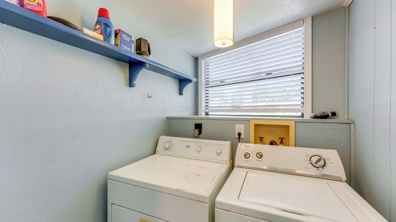 Photo of Bedroom in Tavares
