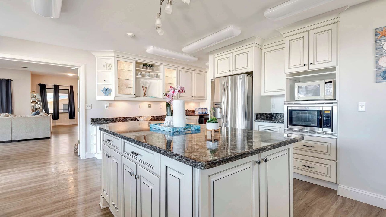 Photo of Kitchen in South Daytona