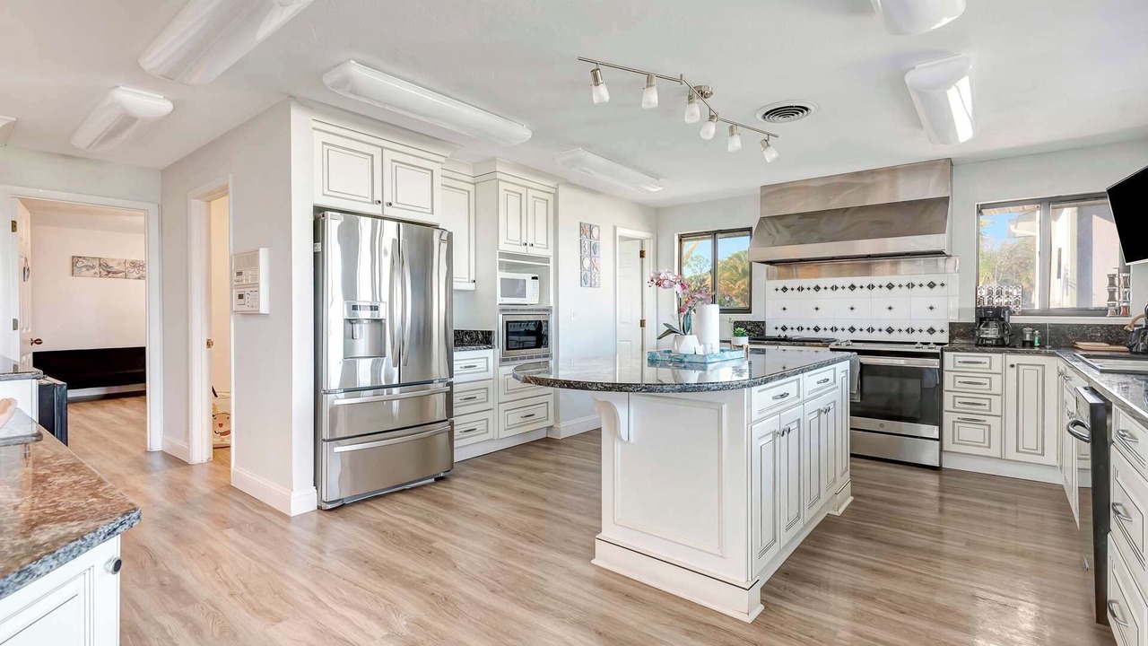 Photo of Kitchen in South Daytona