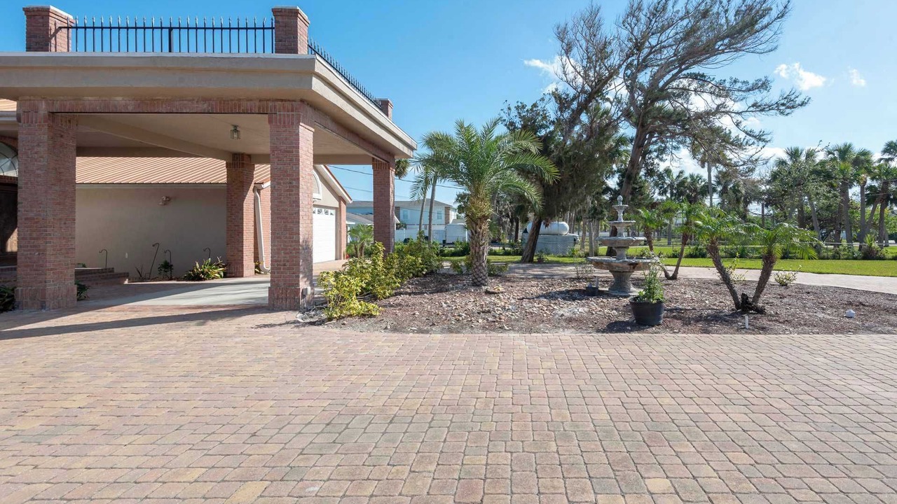 Photo of Outdoor in South Daytona