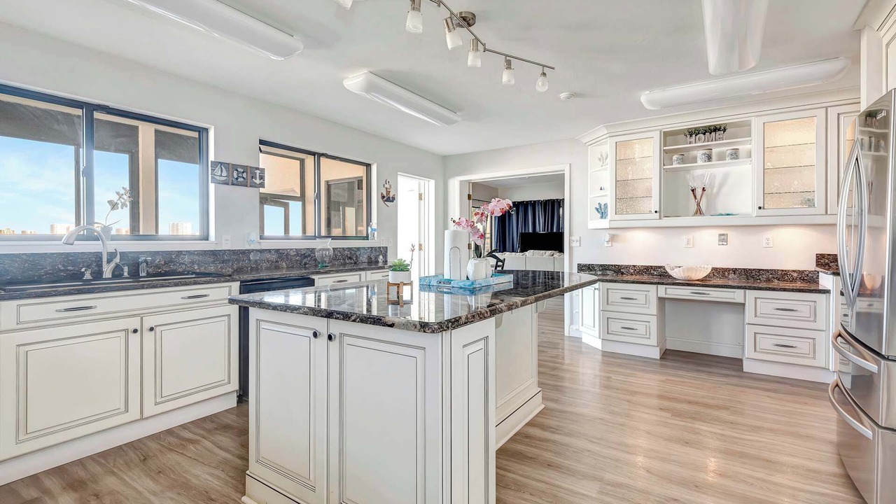 Photo of Kitchen in South Daytona