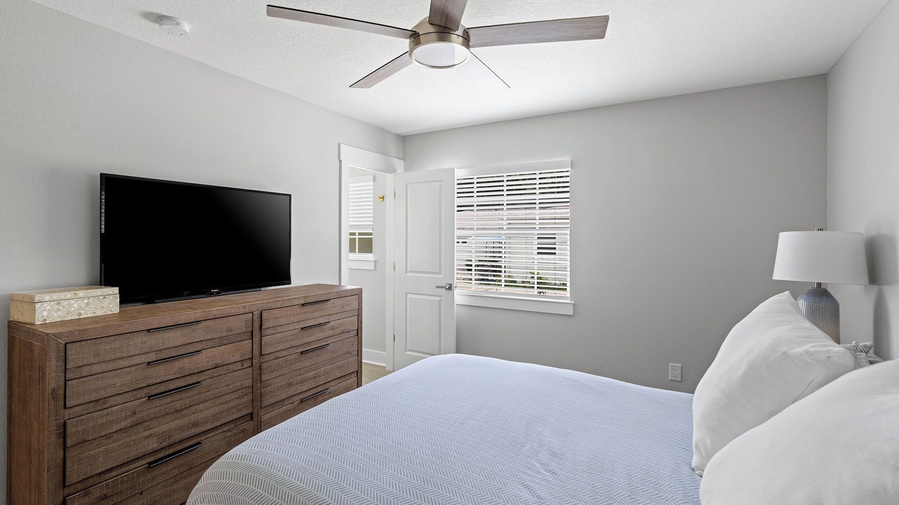 Photo of Bedroom in East Pensacola Heights