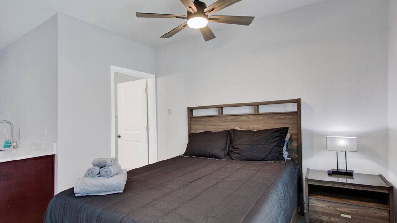 Photo of Bedroom in Courier City - Oscawana