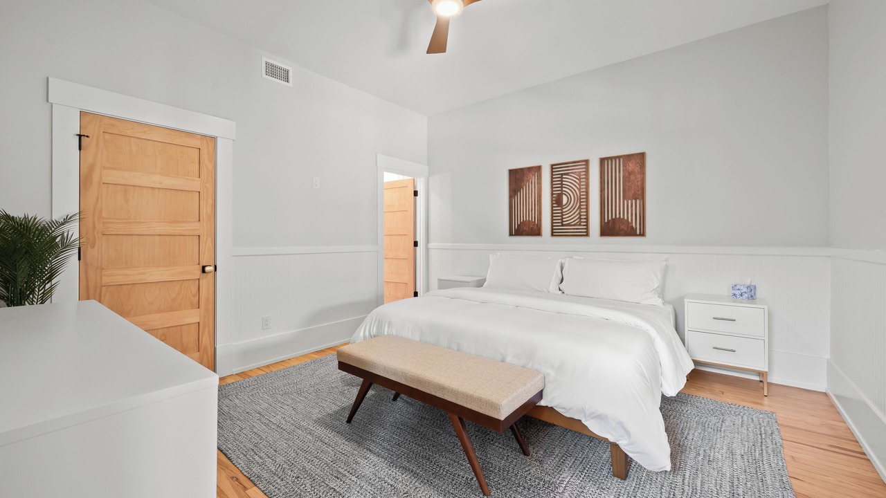 Photo of Bedroom in Downtown Historic District