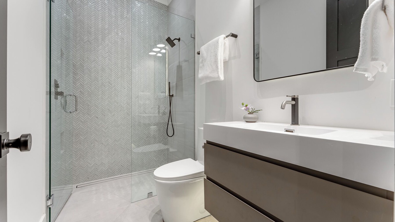Photo of Bathroom in New Town