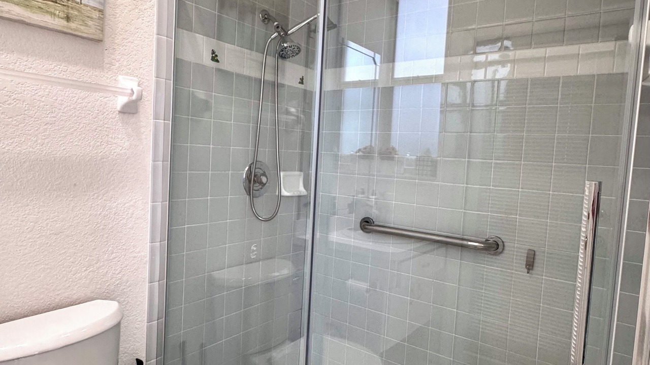 Photo of Bathroom in Burnt Store Isles