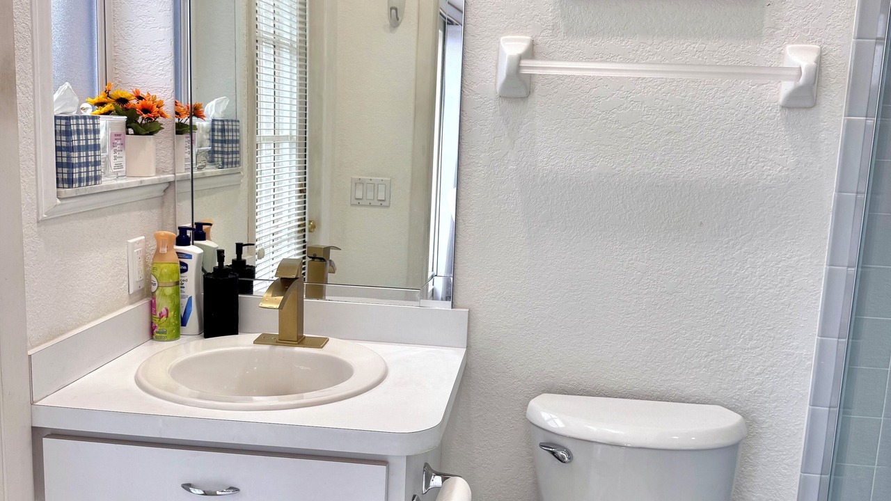 Photo of Bathroom in Burnt Store Isles