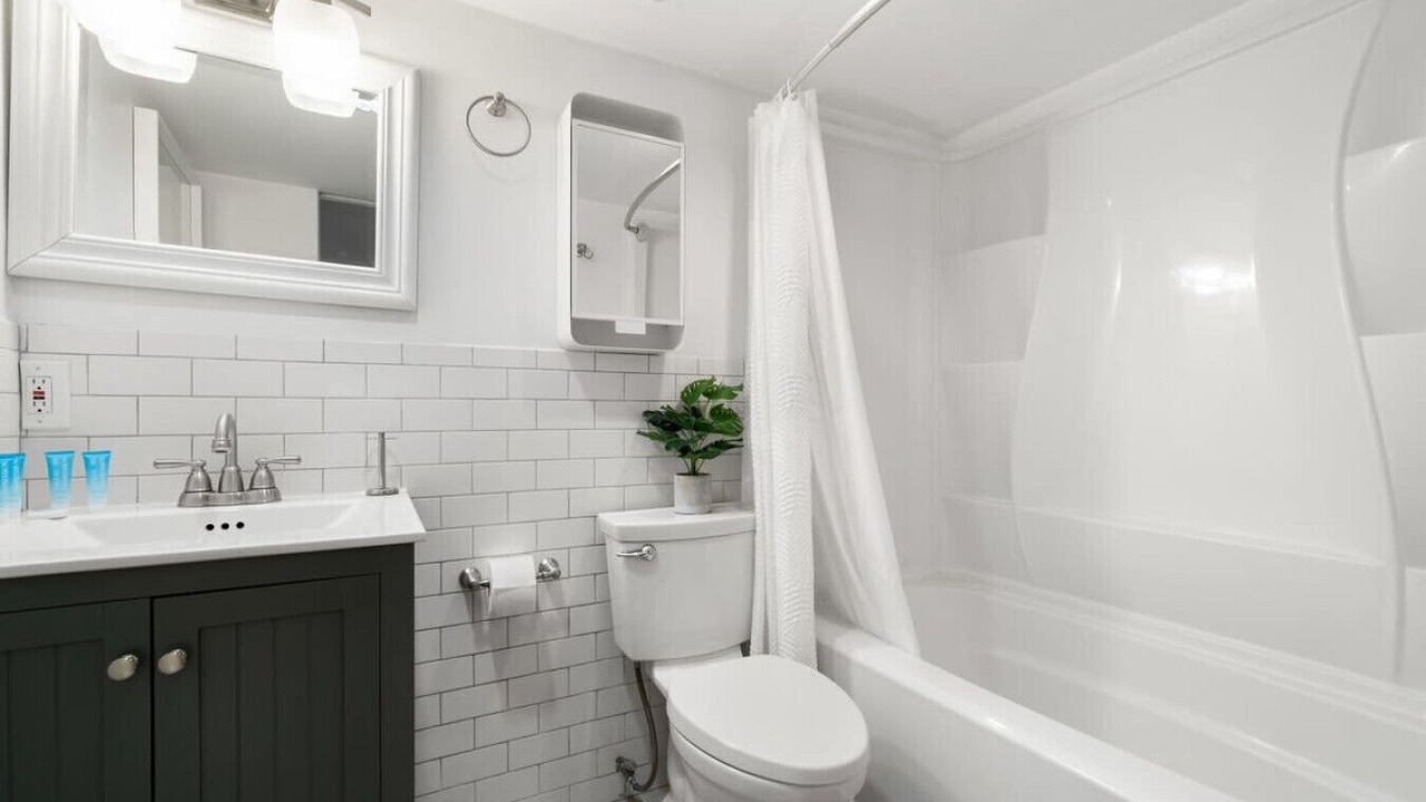 Photo of Bathroom in Historic Hyde Park North