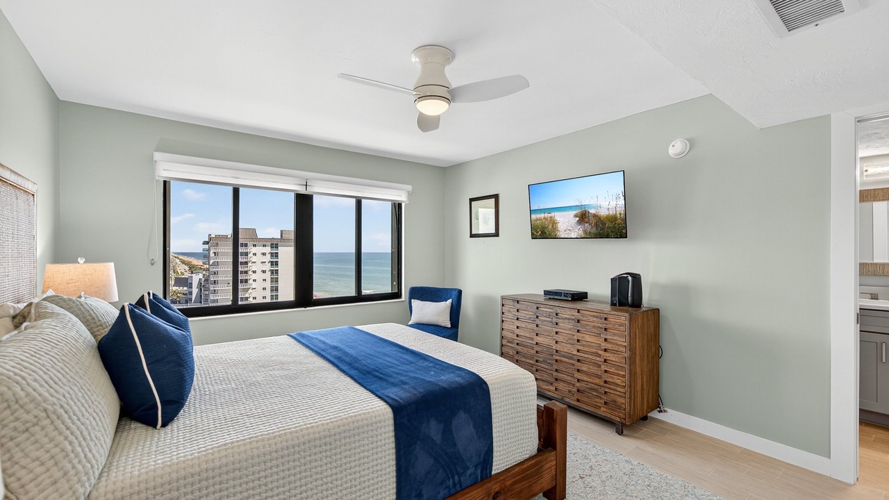 Photo of Bedroom in Ormond-by-the-Sea