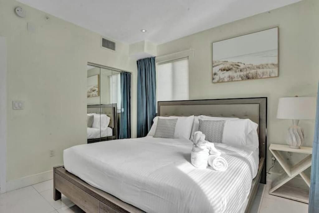 Photo of Bedroom in West Avenue