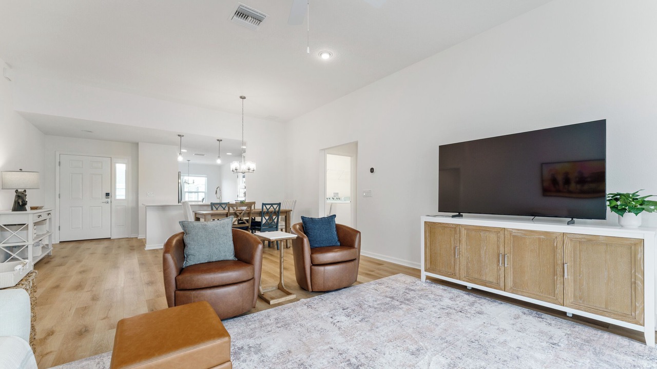 Photo of Livingroom in Sumter County