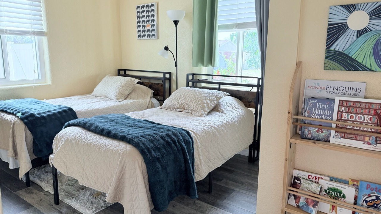 Photo of Bedroom in Edgewater