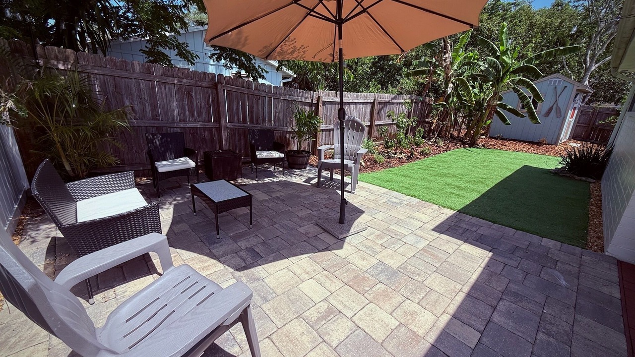 Photo of Patio Balcony in Edgewater
