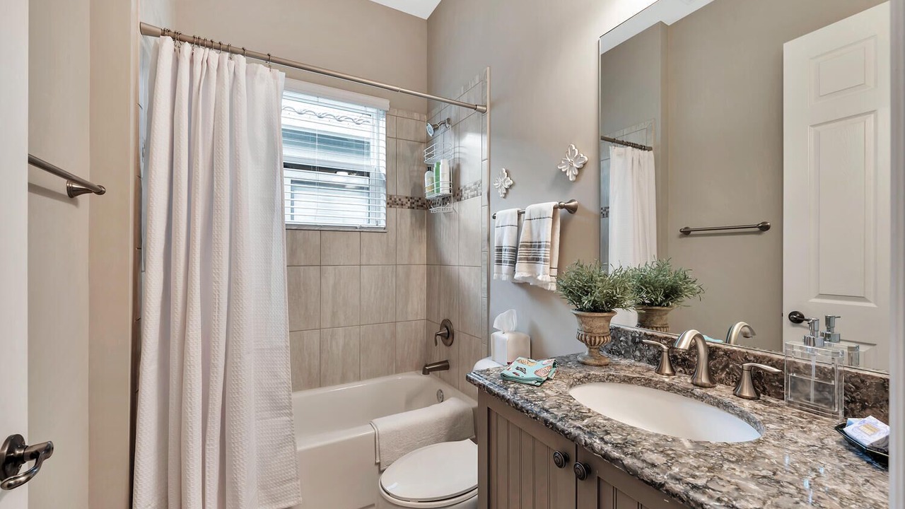 Photo of Bathroom in Naples