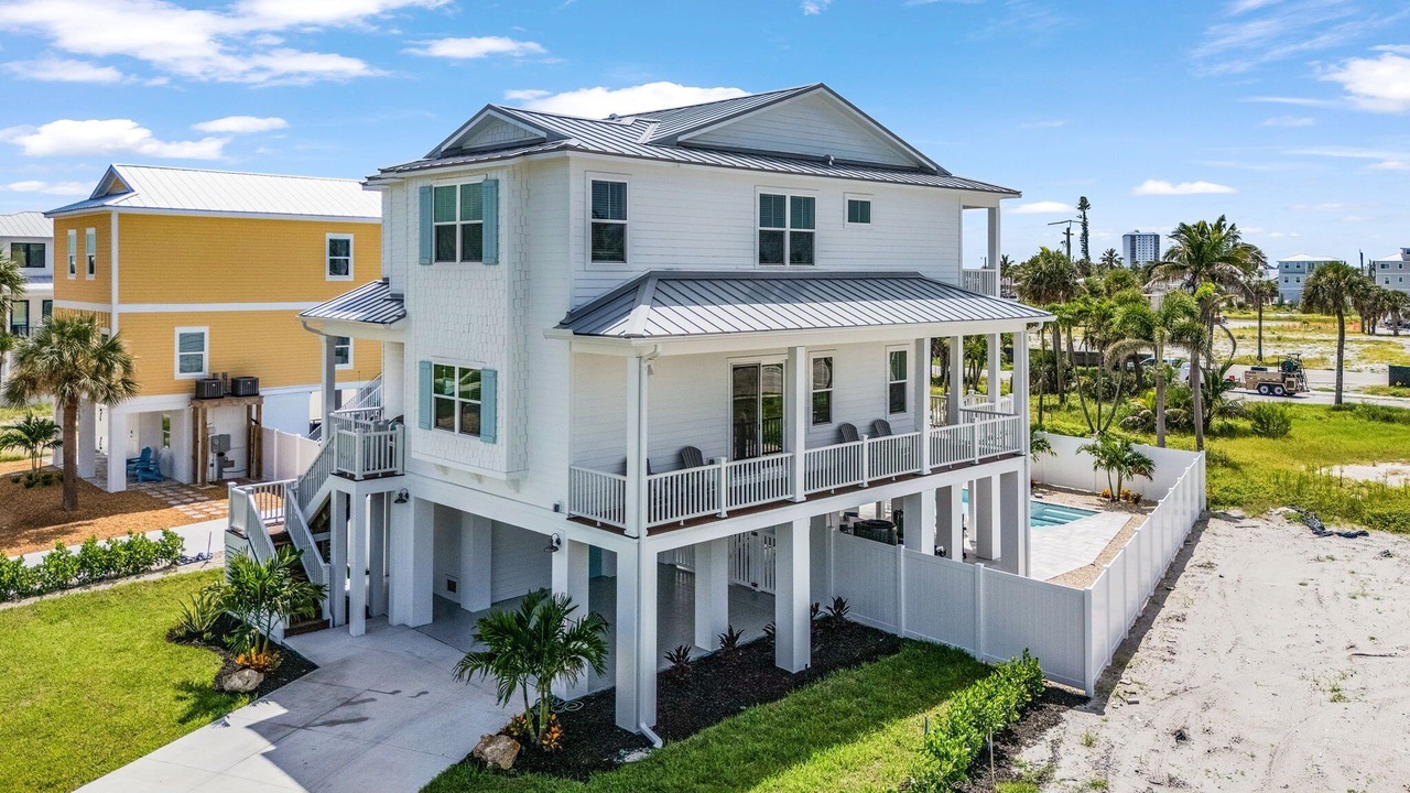 Photo of Outdoor in Mid Island