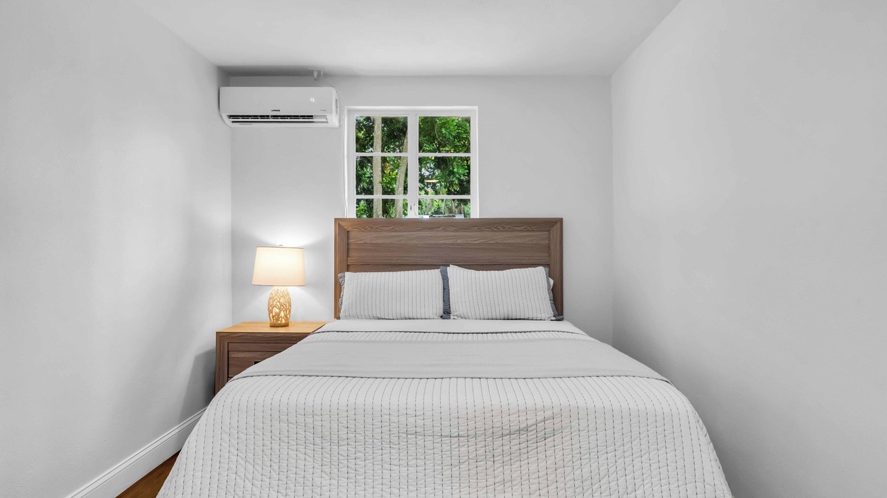 Photo of Bedroom in River District
