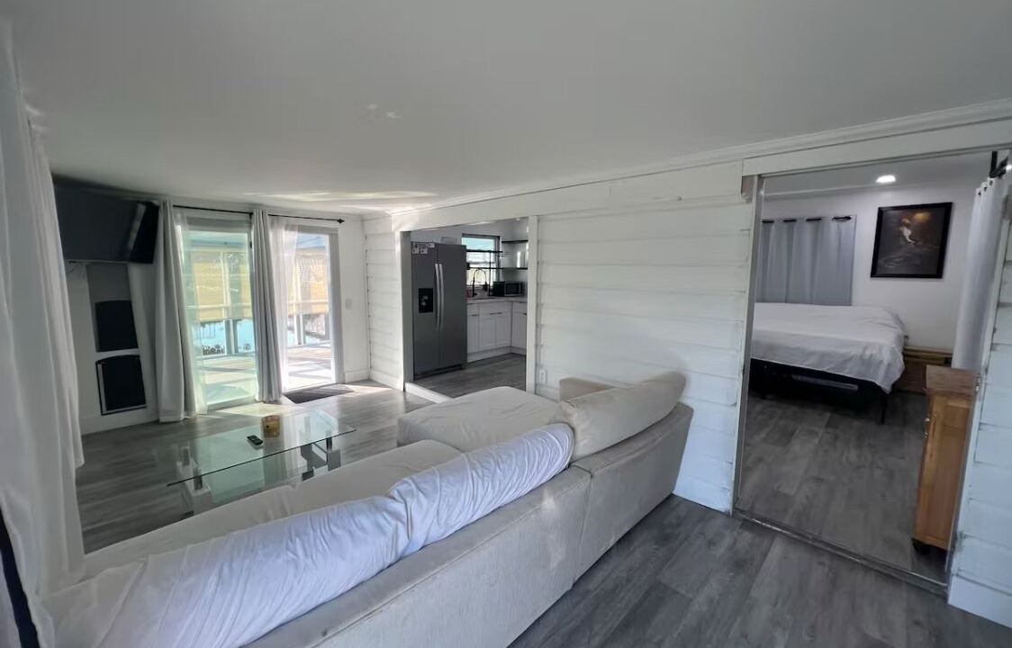 Photo of Bedroom in Taylor Creek