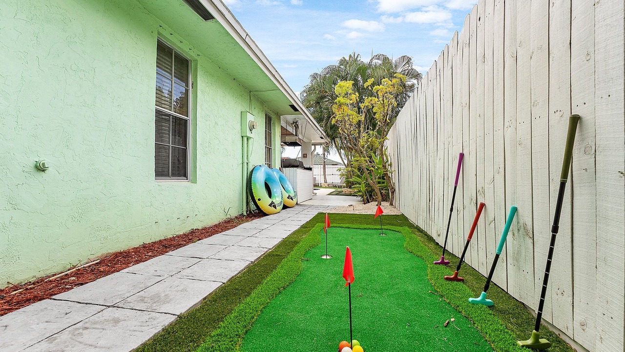 Photo of Outdoor in West Palm Beach