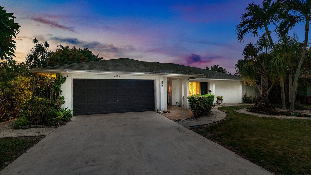 Photo of Outdoor in West Palm Beach