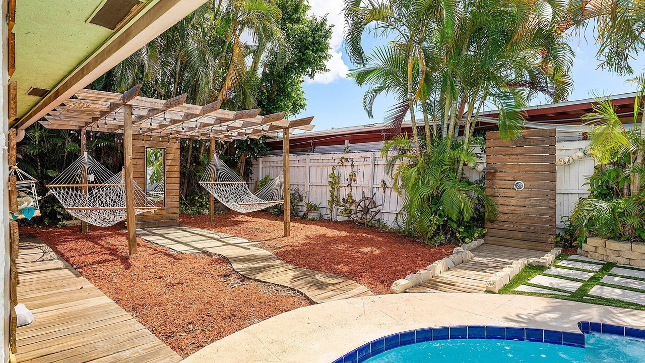 Photo of Outdoor in West Palm Beach