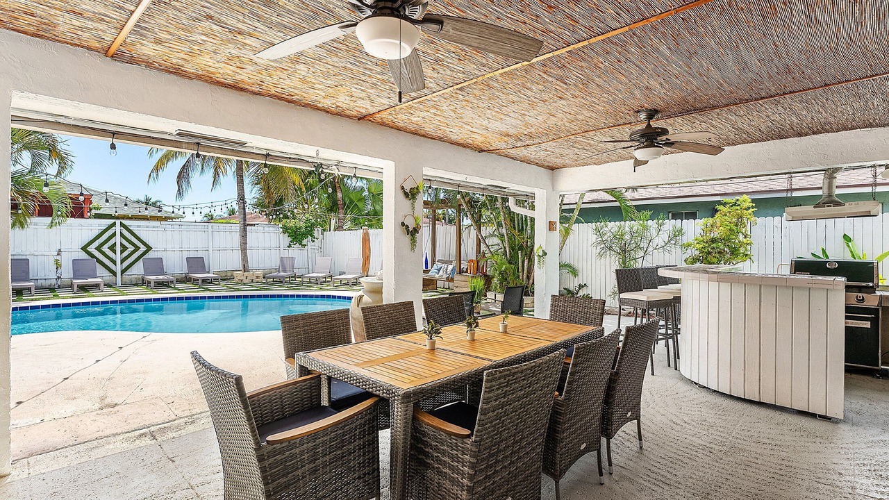 Photo of Outdoor in West Palm Beach