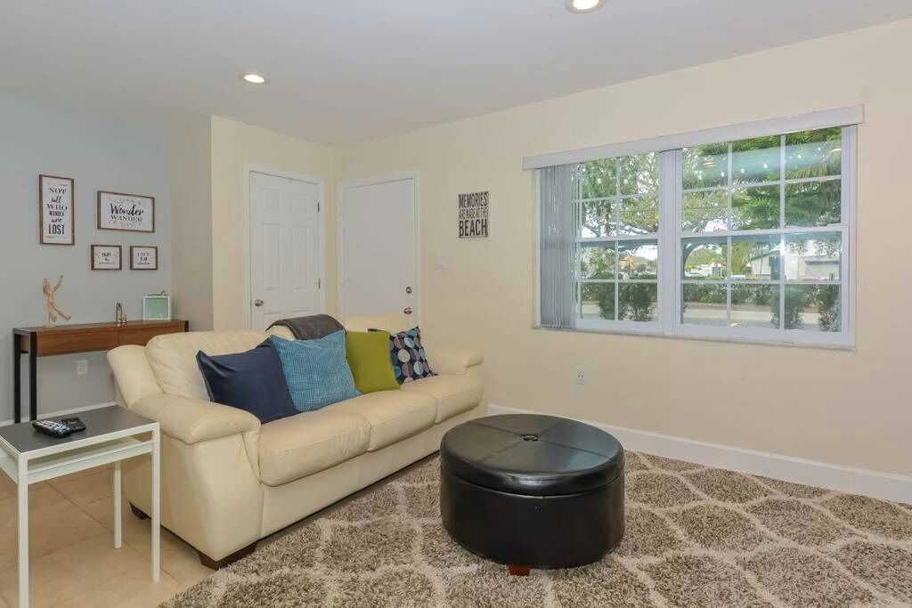 Photo of Livingroom in South Sarasota