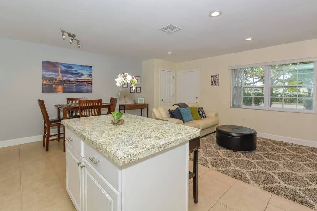 Photo of Livingroom in South Sarasota