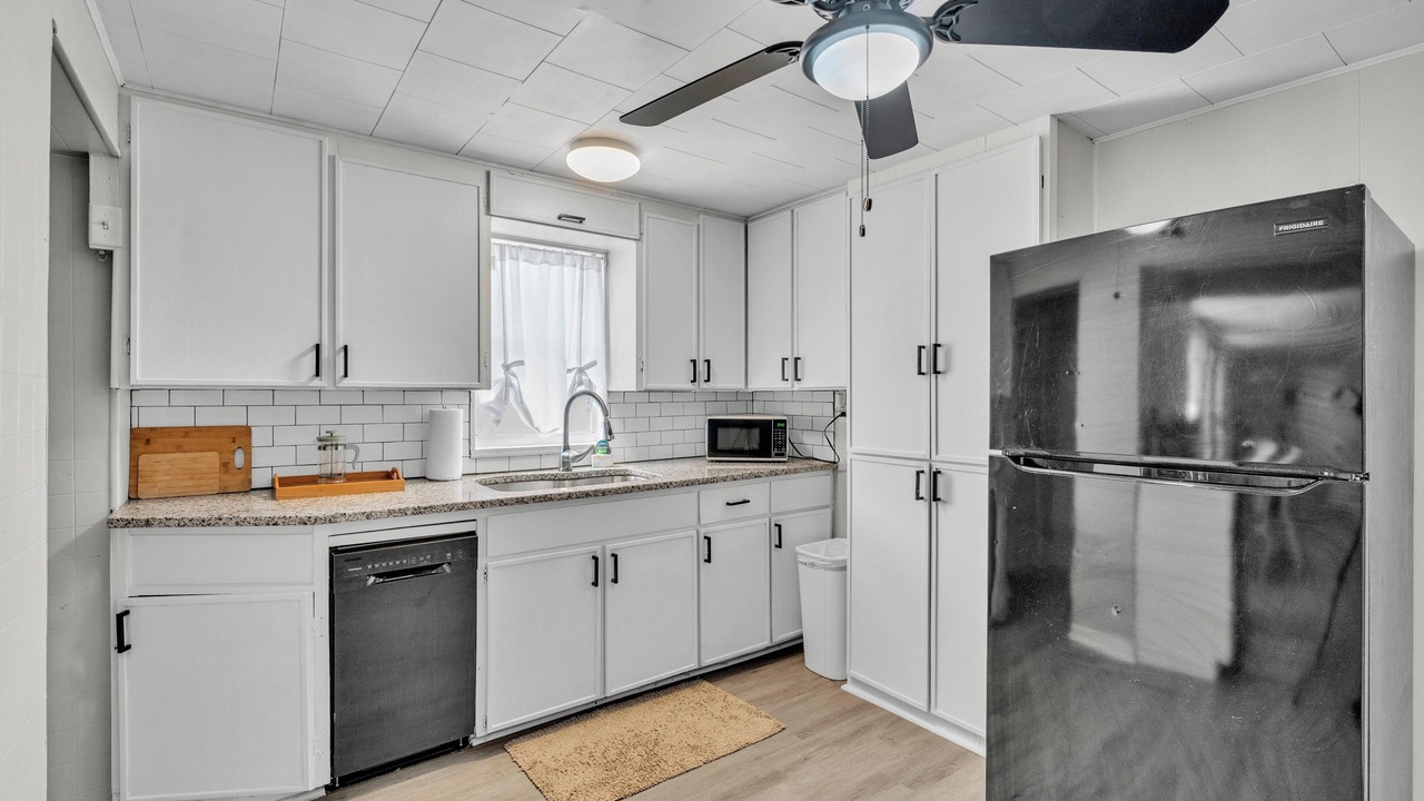 Photo of Kitchen in Auburndale