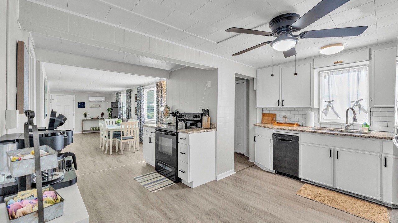 Photo of Kitchen in Auburndale