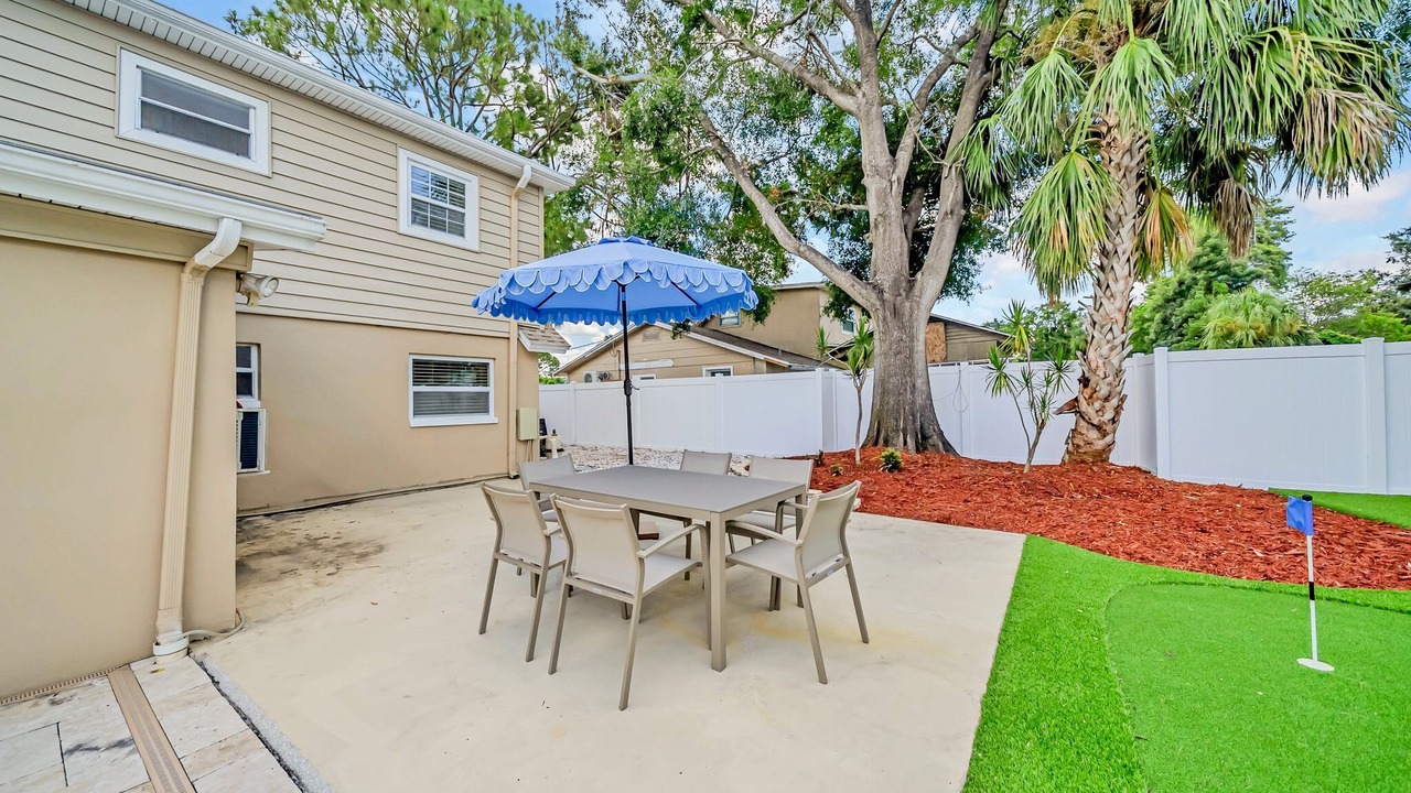 Photo of Outdoor in Bay Crest Park