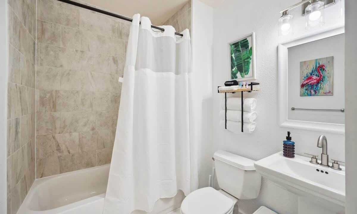 Photo of Bathroom in Dixieland