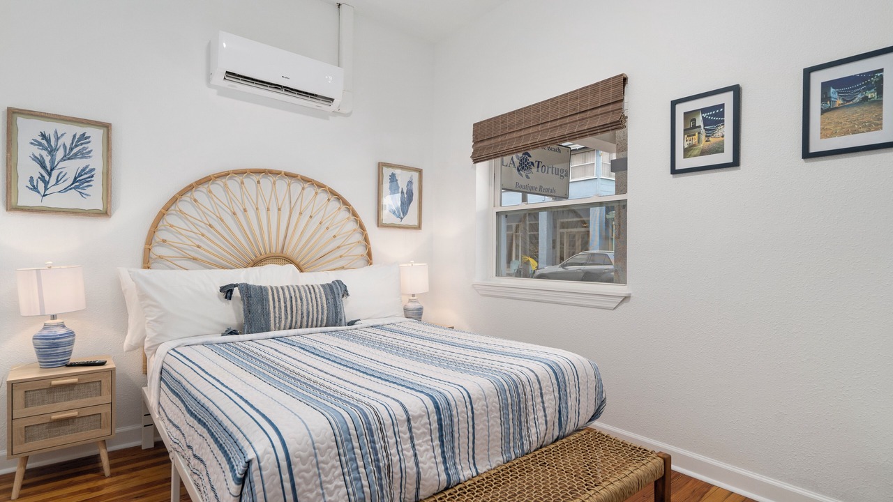 Photo of Bedroom in Pass-a-Grille Historic District
