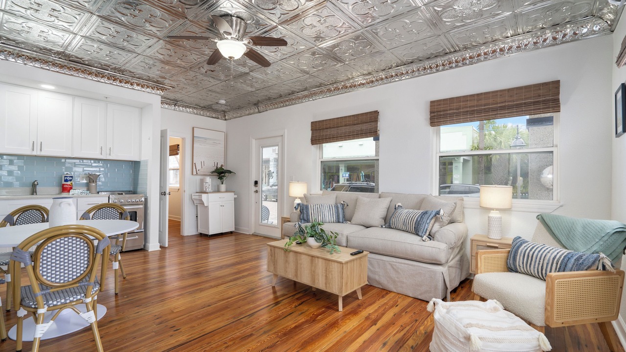Photo of Livingroom in Pass-a-Grille Historic District