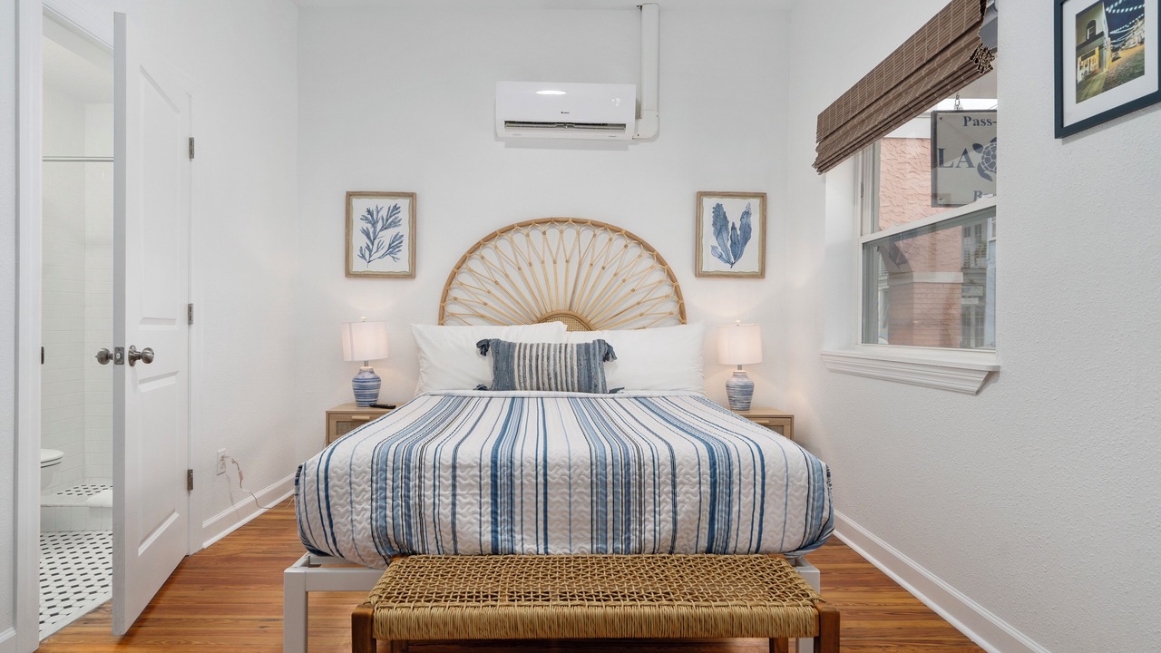 Photo of Bedroom in Pass-a-Grille Historic District