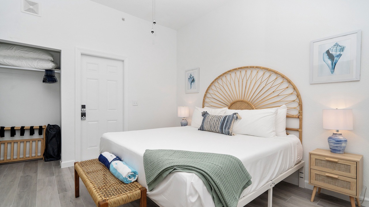 Photo of Bedroom in Pass-a-Grille Historic District