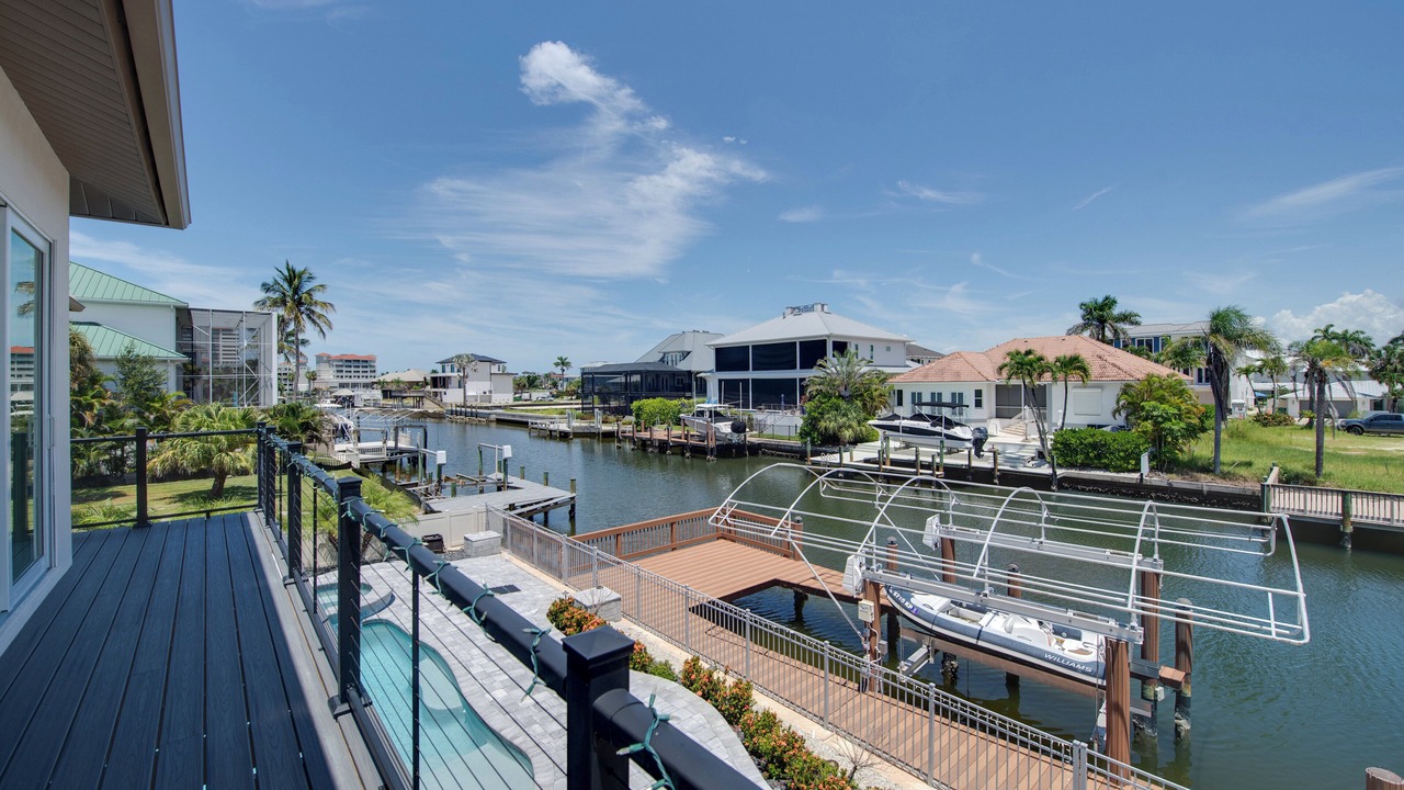 Photo of Patio Balcony in Connors