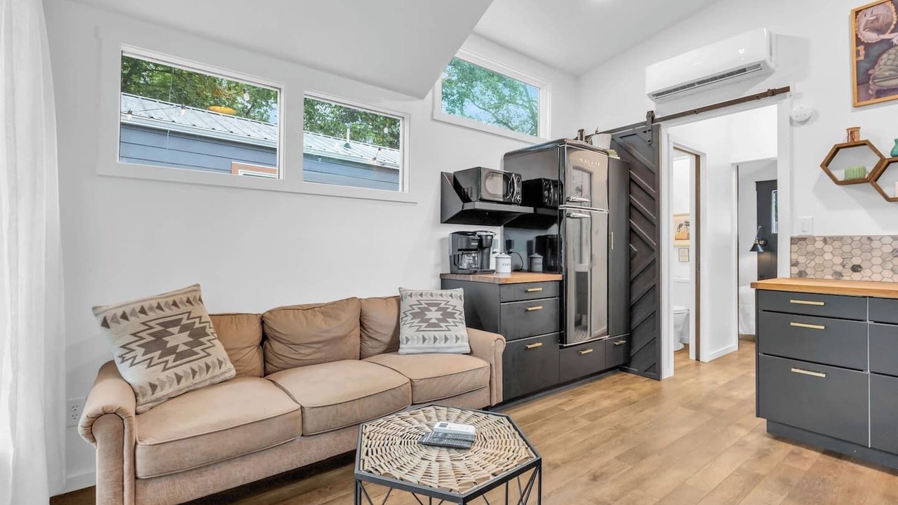 Photo of Livingroom in Greenville