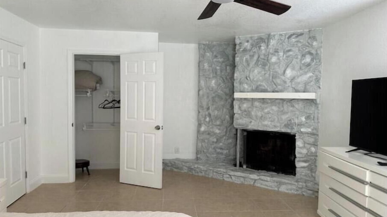 Photo of Bedroom in Lakewood Park