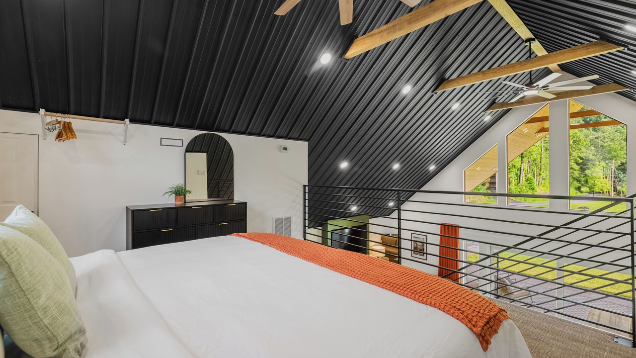 Photo of Bedroom in Waynesville
