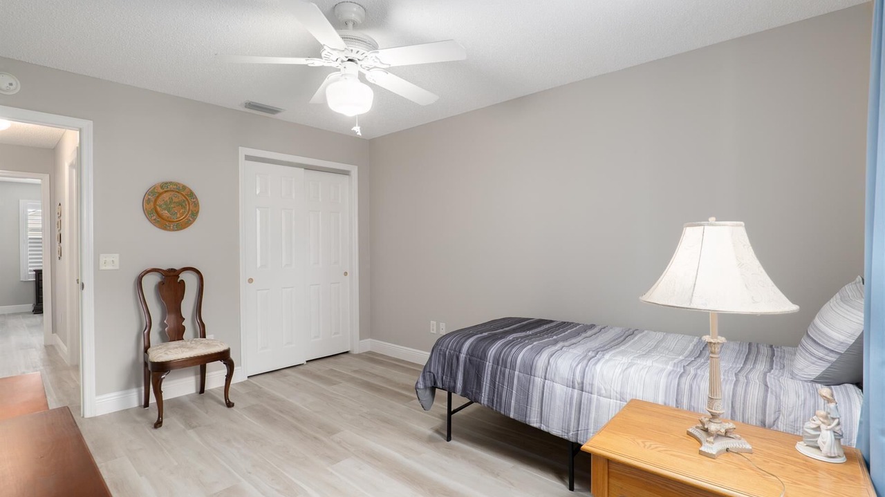 Photo of Bedroom in Glenbrook